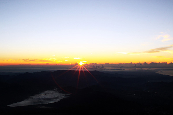 일본3대 파워 스팟 (Power Spot) 중의 하나 후지산(富士山) 일출사진